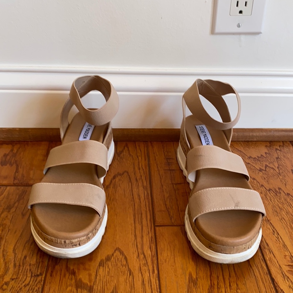 Steve Madden Wedges